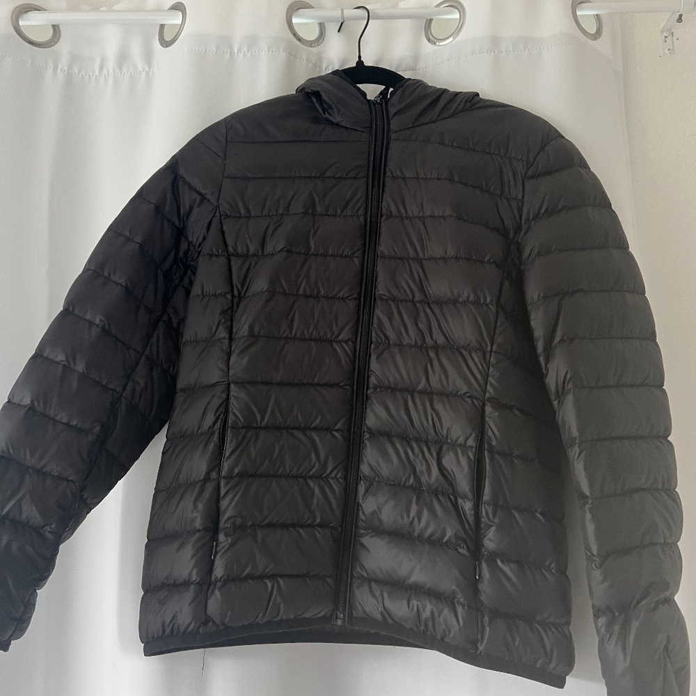 Black puffer jacket